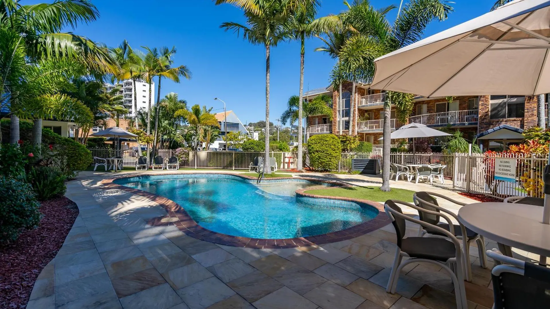 Aparthotel Oceanside Cove Gold Coast