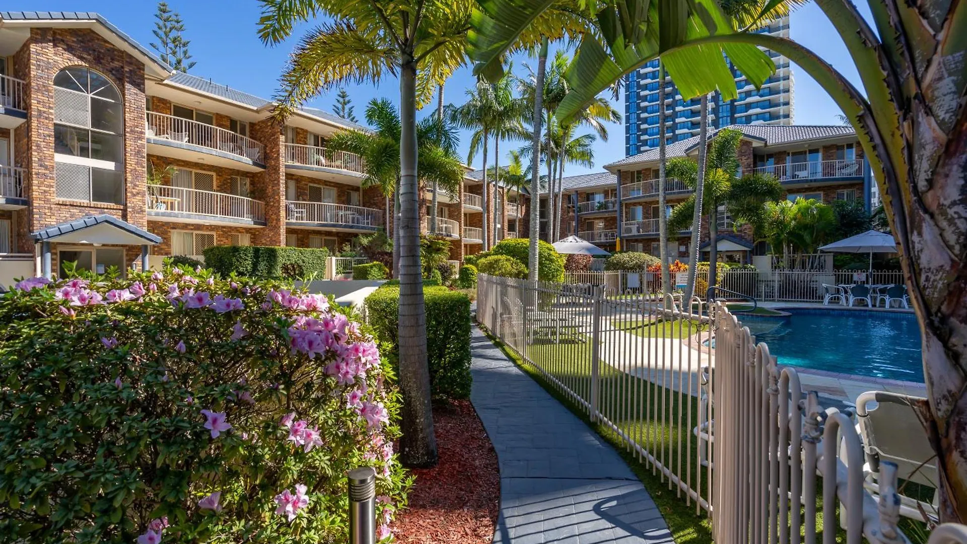 Oceanside Cove Aparthotel Gold Coast